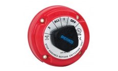 BATTERY SWITCH PKPara 2 ó más grupos de baterías. Cuerpo de plástico de alta resistencia, contactos de cobre y terminales de lat