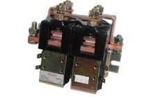 PAIRED CHANGEOVER CONTACTOR 24V 150AContactor inversor 1 polo para USOS CORTOS o INTERMITENTES, para inversión de marcha, hélice