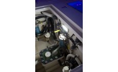 LUMIERE SALLE MACHINE BLANC