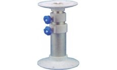 PEDESTALO TRI-TELESCOPICOTelescópico, ajustable en 3 diferentes alturas y giratorio. Fabricado en tubo de aluminio anodizado pla