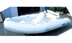 EMBARCACION SEMI-RIGIDA VENUS 420 PREMIU
