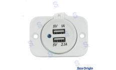 Tomada Dupla USB Tipo A BrancaTomada Dupla USB Tipo A Branca. Peça náutica da marca Recmar. Referência: SEA60100W.