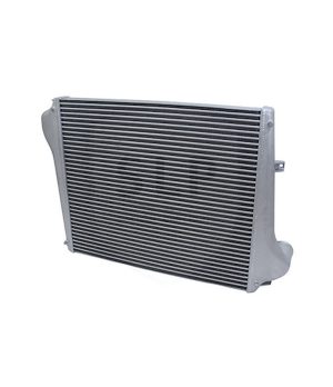Intercooler Volvo 21731119Radiatore dell'aria di sovralimentazione (intercooler): abbassa la temperatura dell'aria com